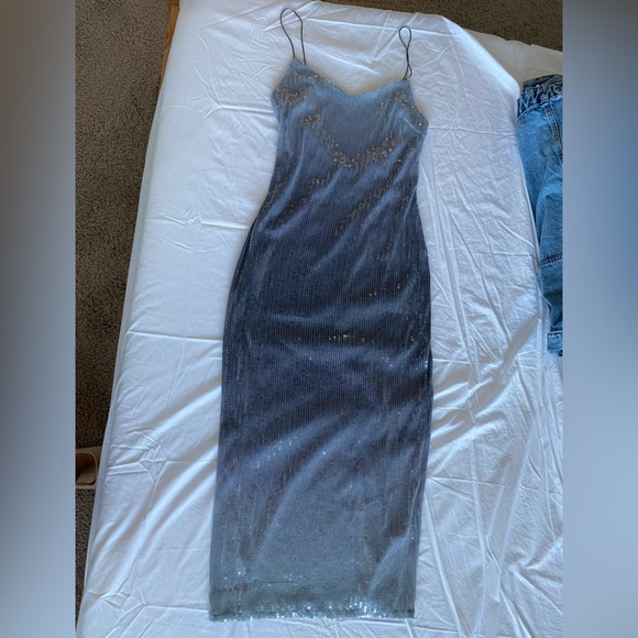Zara Silver OMBRE Sequin Midi Dress Open Back spaghetti straps Slit size XS NWT - Picture 13 of 16